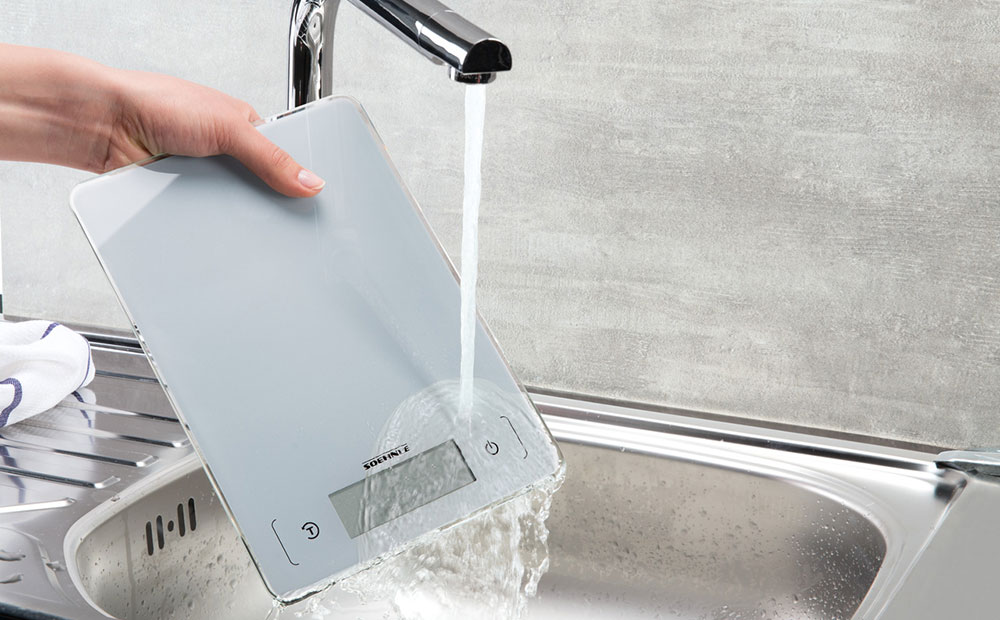 Kitchen scales with a dishwasher guarantee